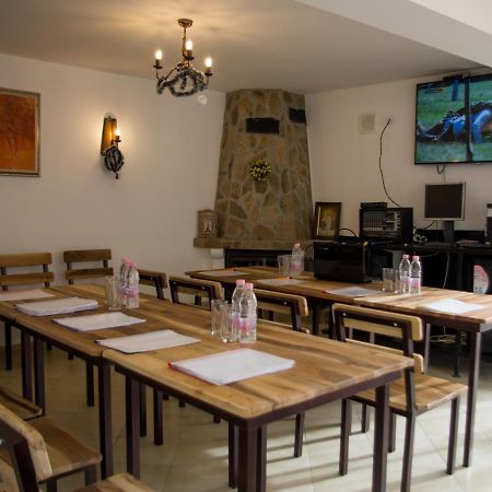 Family Hotel Virgin Ribaritsa Dış mekan fotoğraf