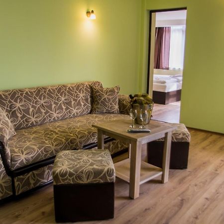 Family Hotel Virgin Ribaritsa Dış mekan fotoğraf