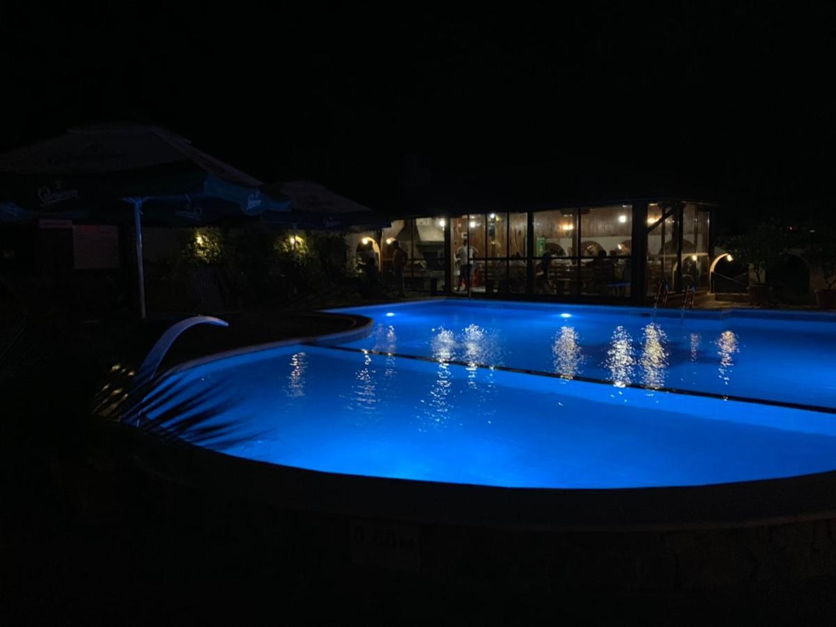 Family Hotel Virgin Ribaritsa Dış mekan fotoğraf
