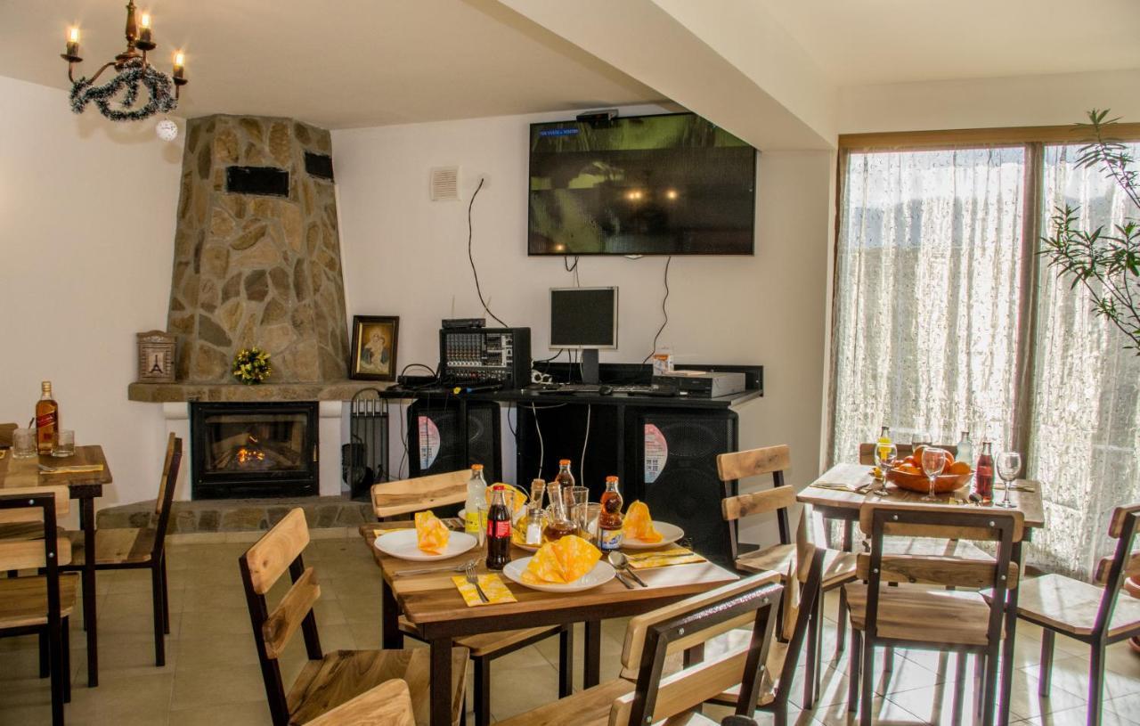 Family Hotel Virgin Ribaritsa Dış mekan fotoğraf